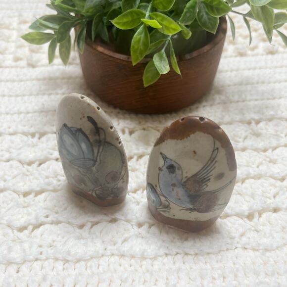 KEN EDWARDS VINTAGE Tonala Mexican Pottery Salt and Pepper Shakers Birds Flowers - Picture 10 of 12